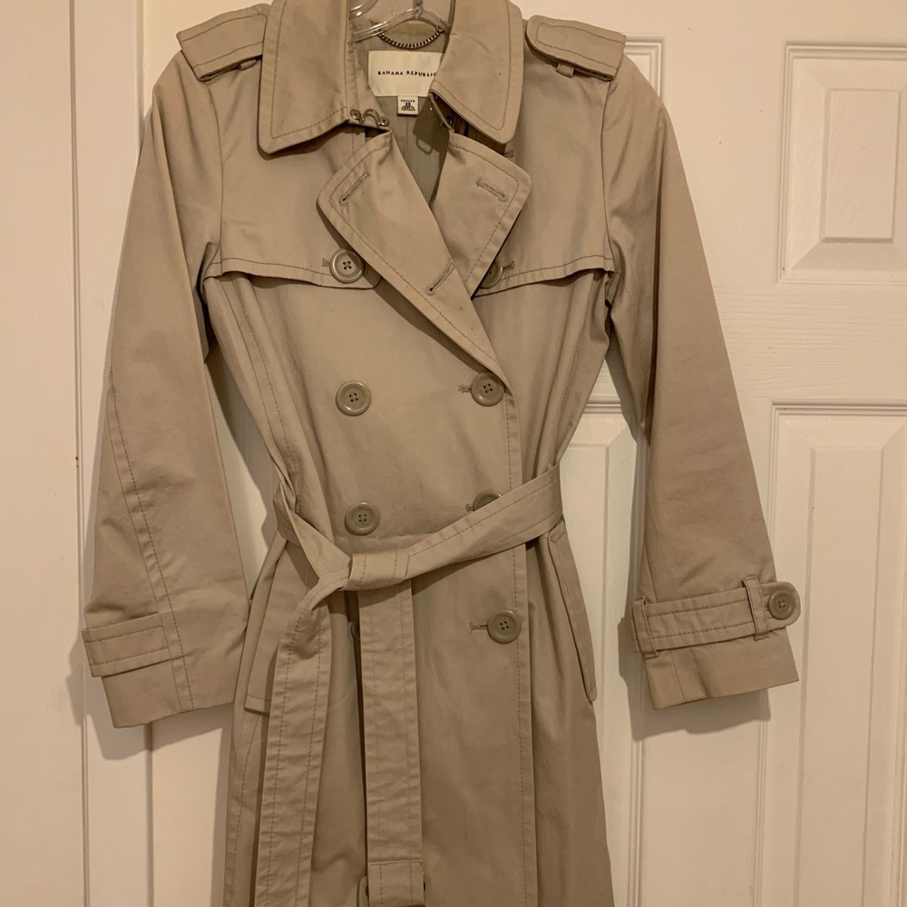 banana republic essential trench coat - Picture 5 of 6